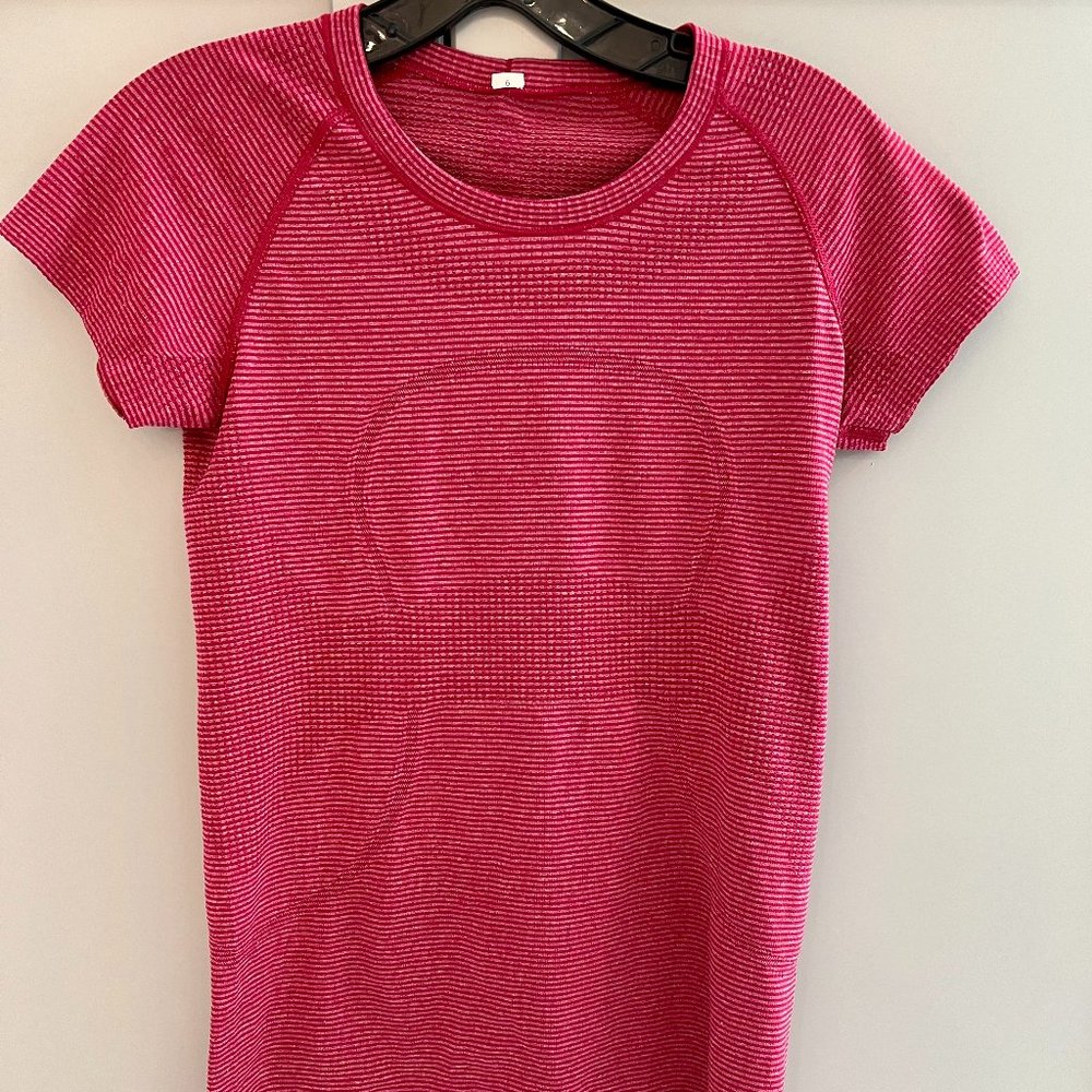 Lululemon short sleeve
